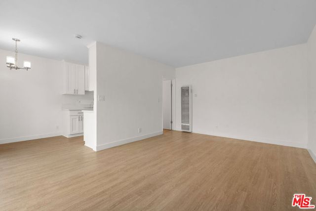 1433 Brockton Avenue 3, Los Angeles, CA 90025