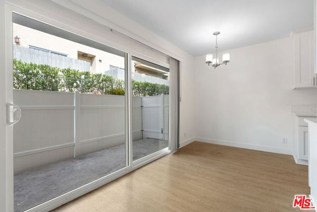 1433 Brockton Avenue 3, Los Angeles, CA 90025