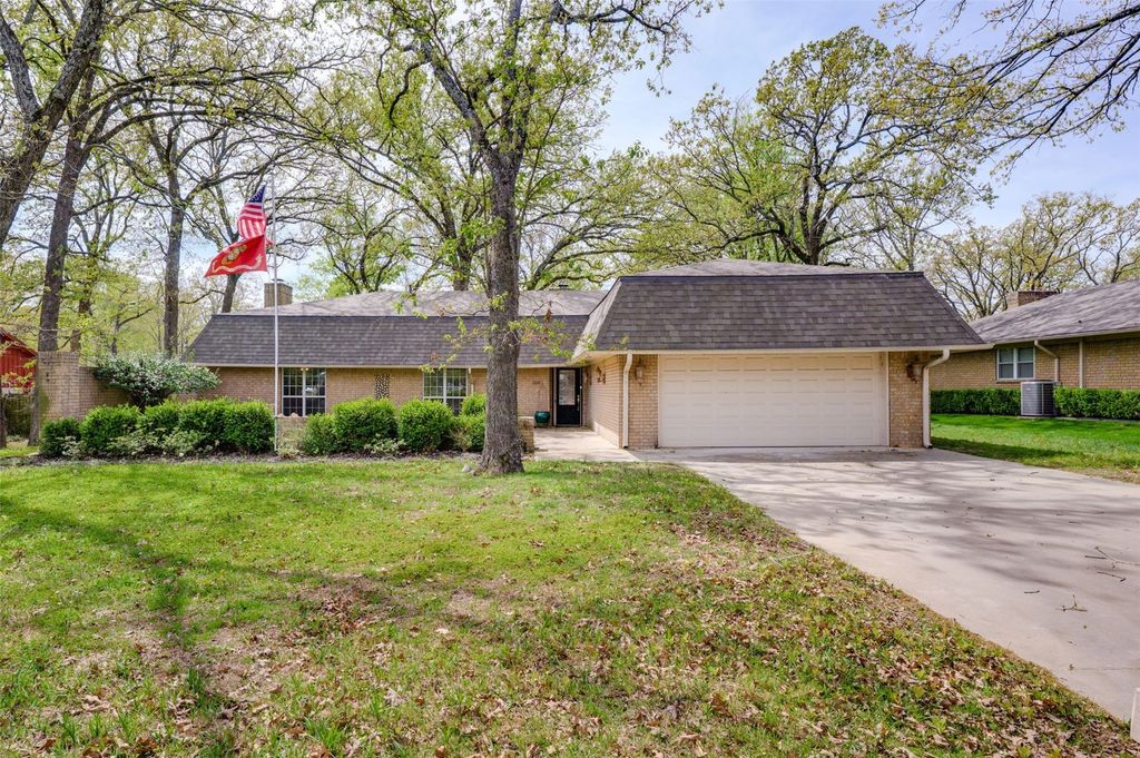 1320 Azalea Drive, Sulphur Springs, TX 75482
