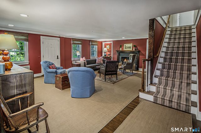 20 Lounsbury Road, Ridgefield, CT 06877