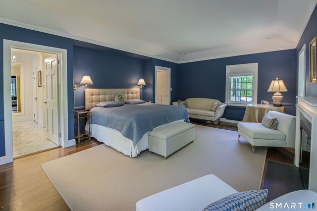 20 Lounsbury Road, Ridgefield, CT 06877