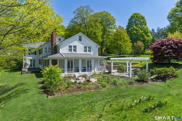 20 Lounsbury Road, Ridgefield, CT 06877