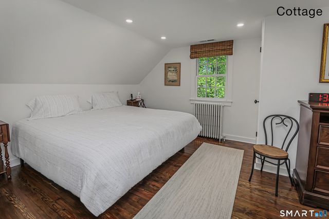 20 Lounsbury Road, Ridgefield, CT 06877