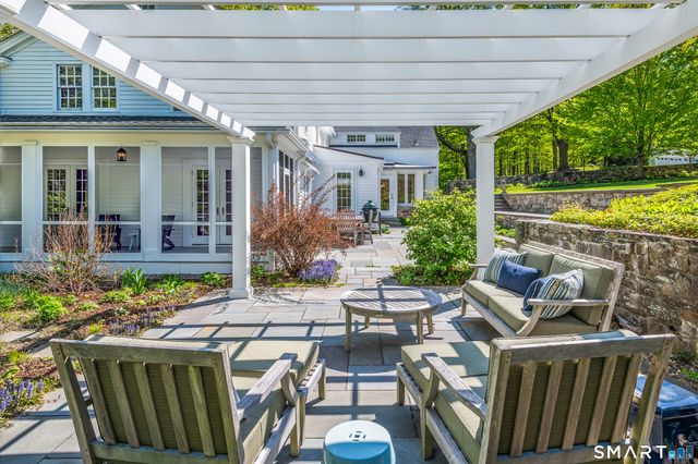 20 Lounsbury Road, Ridgefield, CT 06877