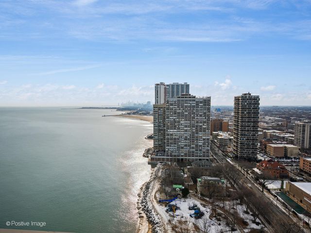 6301 N Sheridan Road 14-O, Chicago, IL 60660