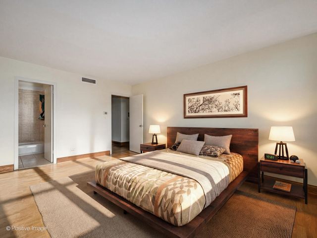 6301 N Sheridan Road 14-O, Chicago, IL 60660