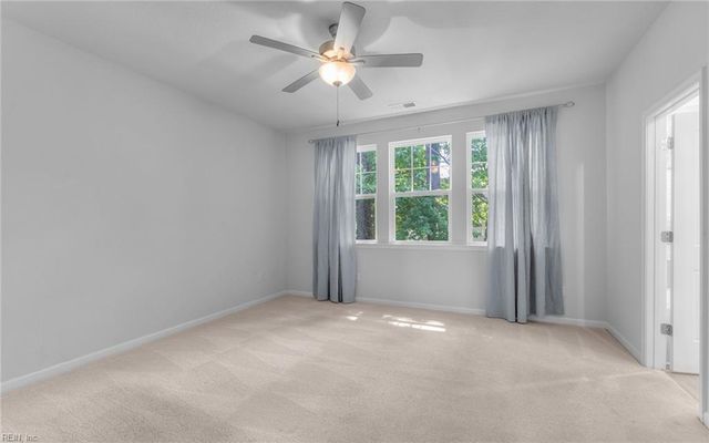 616 Revival LN, Virginia Beach, VA 23462