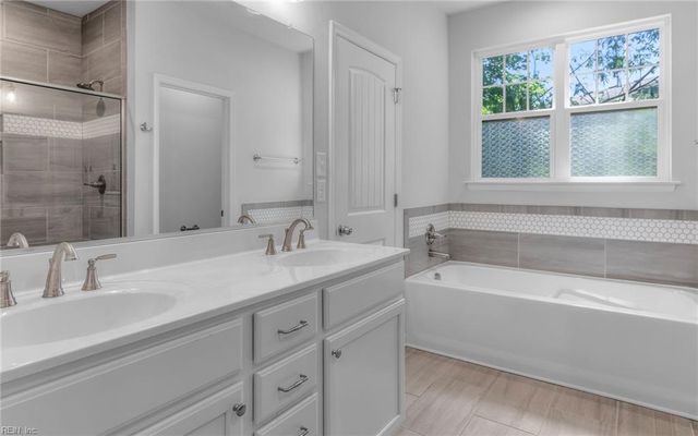 616 Revival LN, Virginia Beach, VA 23462