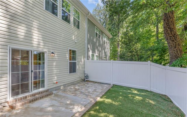 616 Revival LN, Virginia Beach, VA 23462