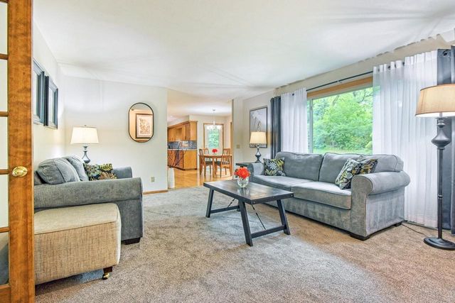 7126 New Washburn Way, Madison, WI 53719
