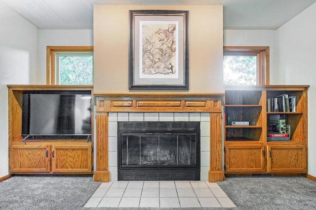 7126 New Washburn Way, Madison, WI 53719
