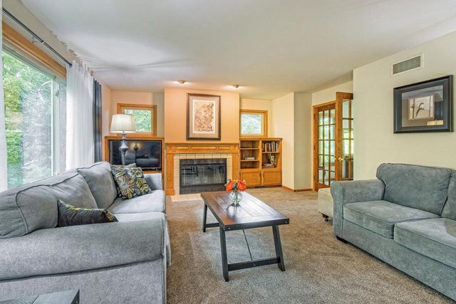 7126 New Washburn Way, Madison, WI 53719
