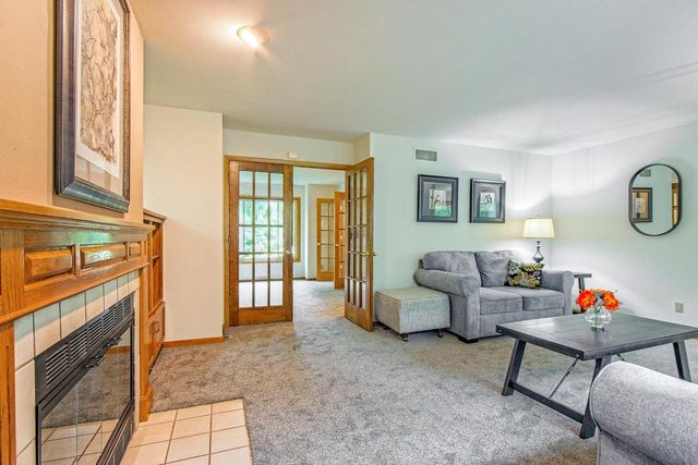 7126 New Washburn Way, Madison, WI 53719