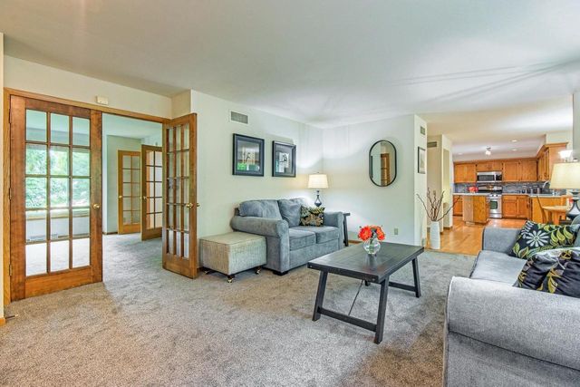 7126 New Washburn Way, Madison, WI 53719