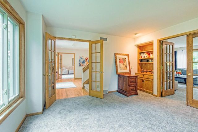 7126 New Washburn Way, Madison, WI 53719