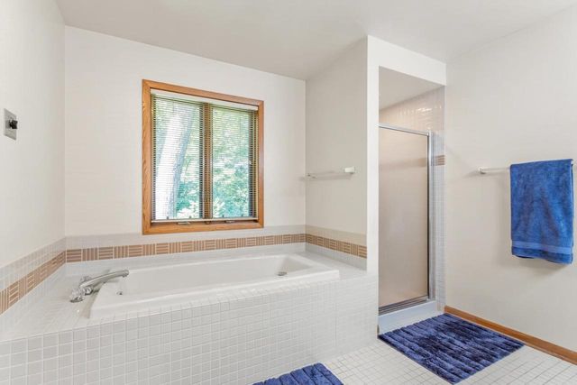 7126 New Washburn Way, Madison, WI 53719