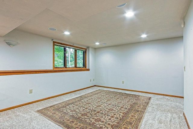 7126 New Washburn Way, Madison, WI 53719