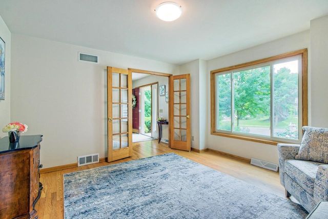7126 New Washburn Way, Madison, WI 53719