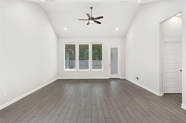 9319 Galloway Woods Trail, Tomball, TX 77375