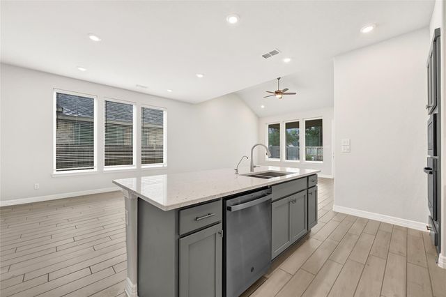 9319 Galloway Woods Trail, Tomball, TX 77375