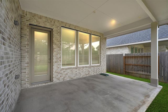 9319 Galloway Woods Trail, Tomball, TX 77375