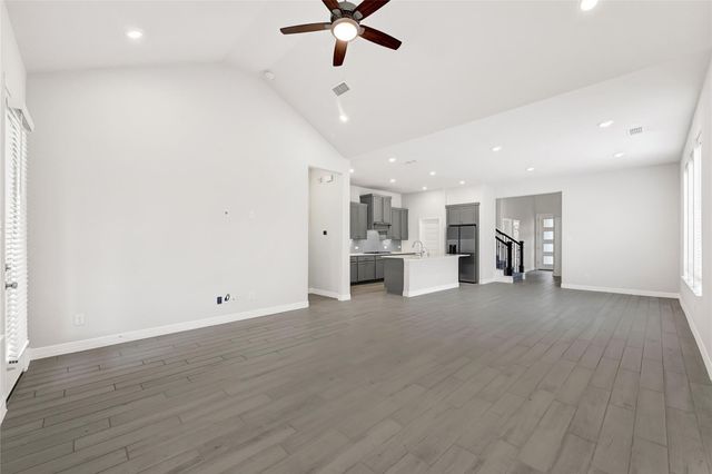 9319 Galloway Woods Trail, Tomball, TX 77375