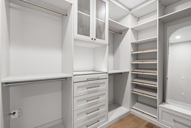 2906 Webberville RD 1, Austin, TX 78702