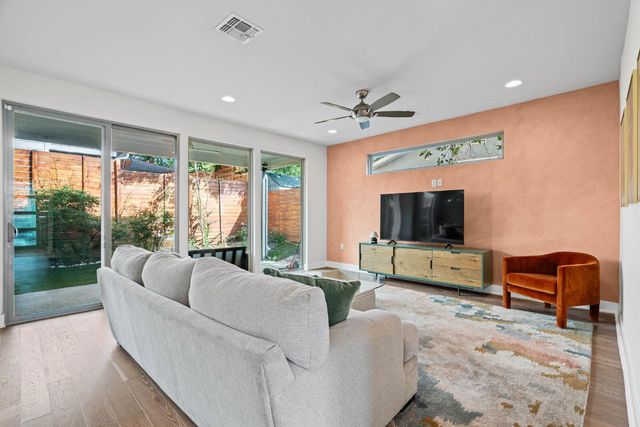 2906 Webberville RD 1, Austin, TX 78702