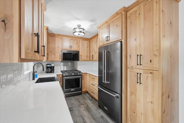 205 W Elm Street, Roberts, WI 54023