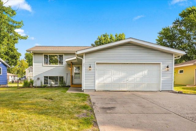 205 W Elm Street, Roberts, WI 54023