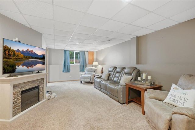 205 W Elm Street, Roberts, WI 54023