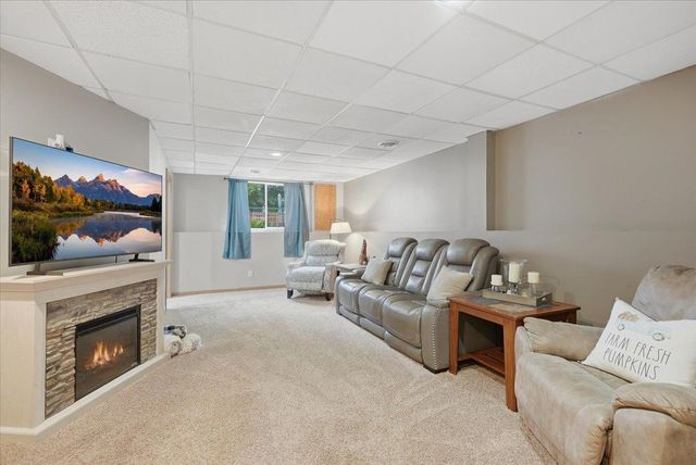 205 W Elm Street, Roberts, WI 54023