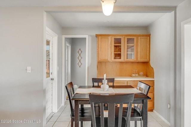 995 Eyerly Lane NE, Palm Bay, FL 32905