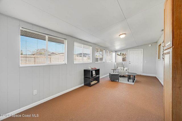 995 Eyerly Lane NE, Palm Bay, FL 32905