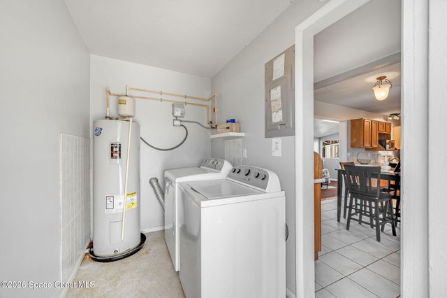 995 Eyerly Lane NE, Palm Bay, FL 32905