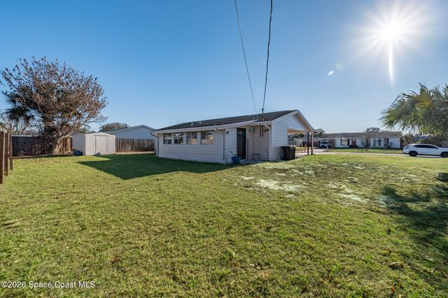 995 Eyerly Lane NE, Palm Bay, FL 32905