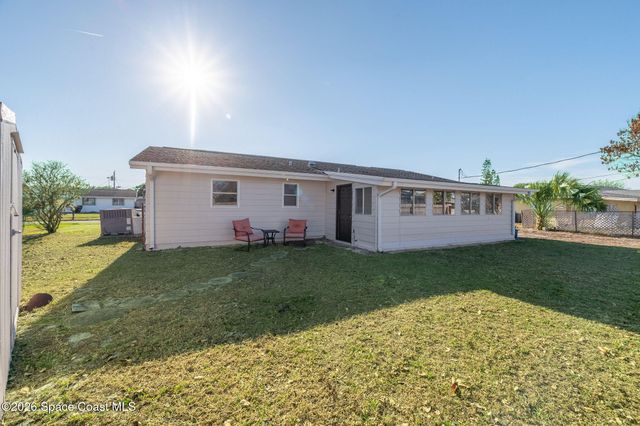 995 Eyerly Lane NE, Palm Bay, FL 32905