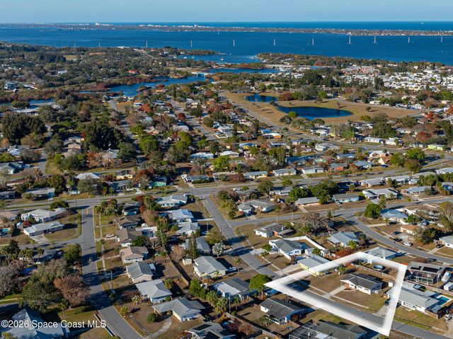 995 Eyerly Lane NE, Palm Bay, FL 32905