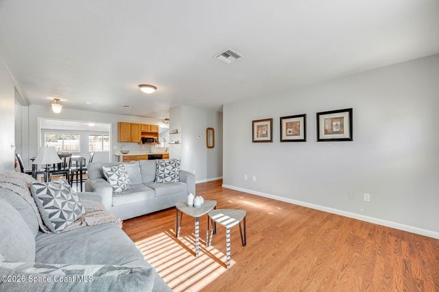 995 Eyerly Lane NE, Palm Bay, FL 32905