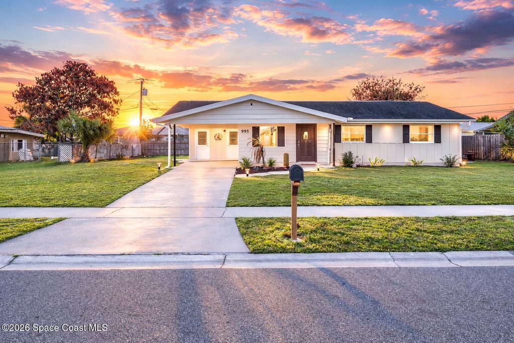 995 Eyerly Lane NE, Palm Bay, FL 32905