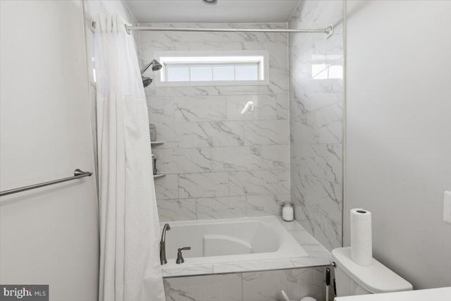 1833 CLANCY AVE, Frederick, MD 21702