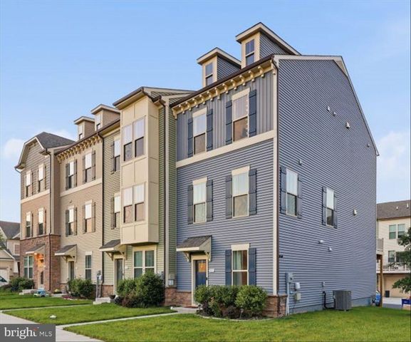 1833 CLANCY AVE, Frederick, MD 21702