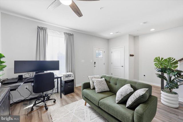 1833 CLANCY AVE, Frederick, MD 21702