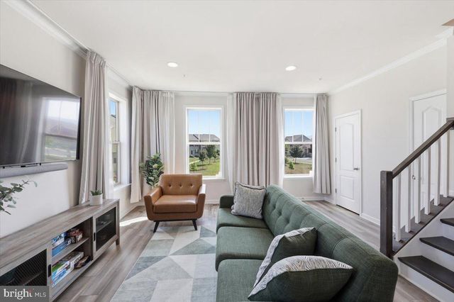 1833 CLANCY AVE, Frederick, MD 21702