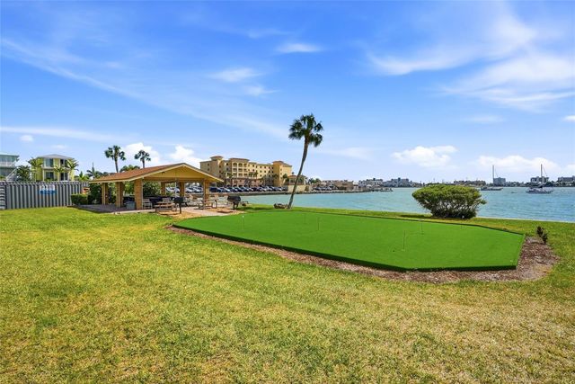 4550 COVE CIRCLE 1009, St Petersburg, FL 33708