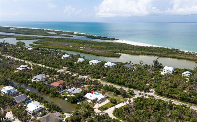 5885 Pine Tree DR, Sanibel, FL 33957