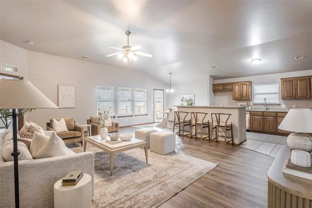 2913 SW 102nd Street, Oklahoma City, OK 73159