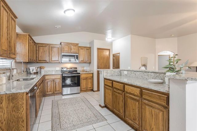 2913 SW 102nd Street, Oklahoma City, OK 73159