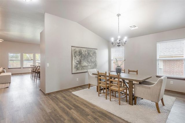 2913 SW 102nd Street, Oklahoma City, OK 73159