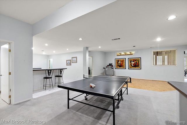2295 Shore Hill Drive, West Bloomfield Charter Township, MI 48323